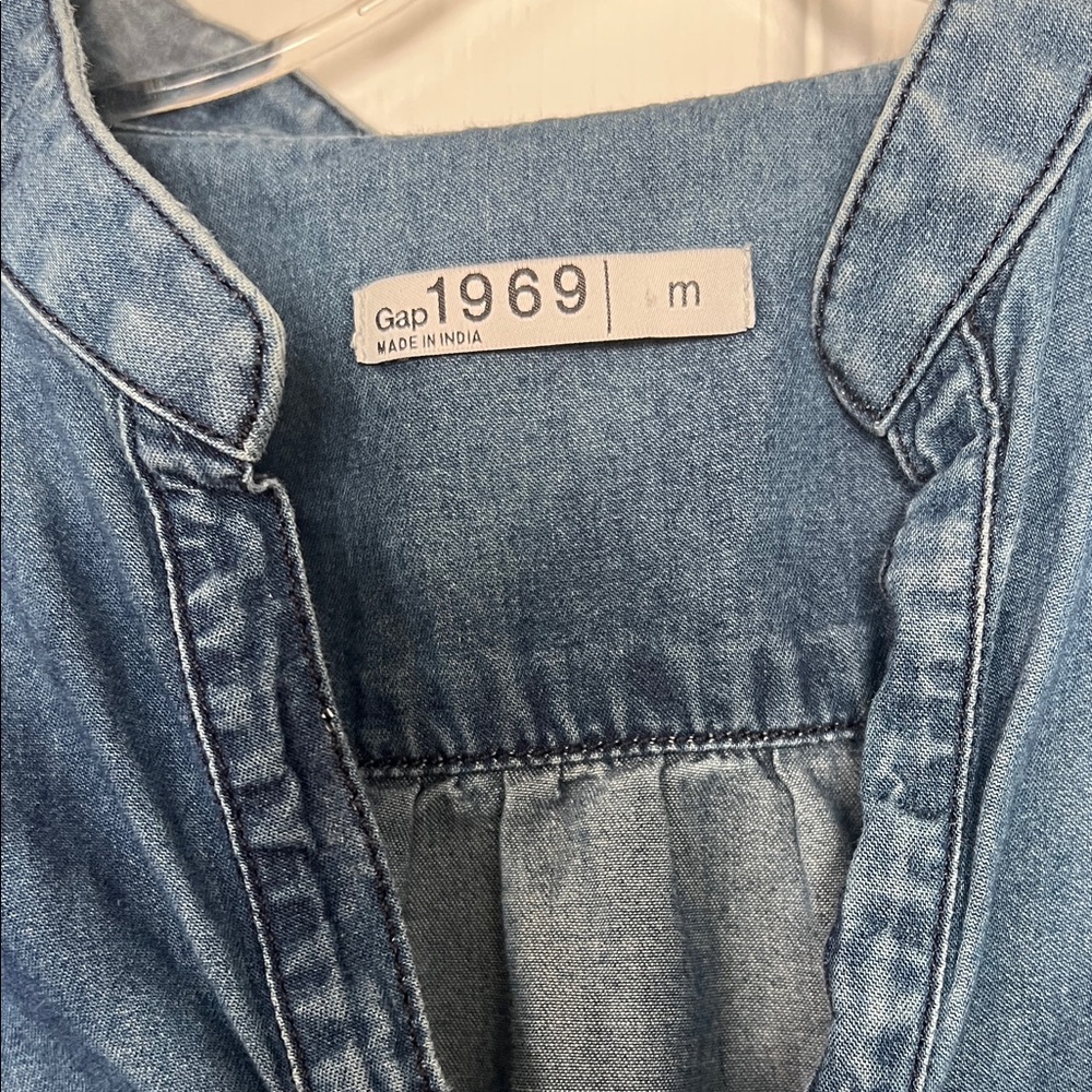 GAP Casual Long Sleeve Denim Dress - Picture 2 of 3